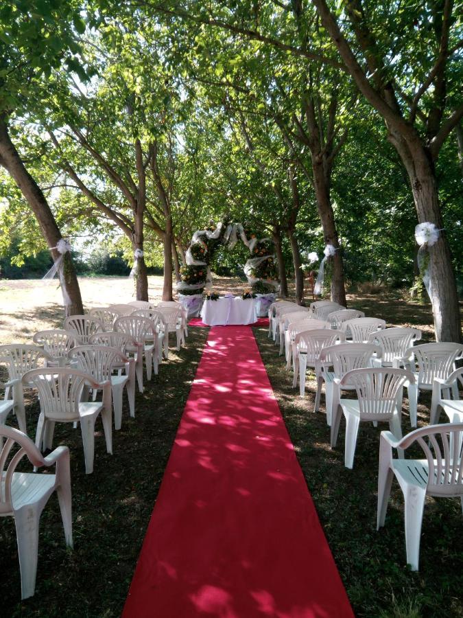 Agriturismo Corte Dei Landi Cade Exteriér fotografie