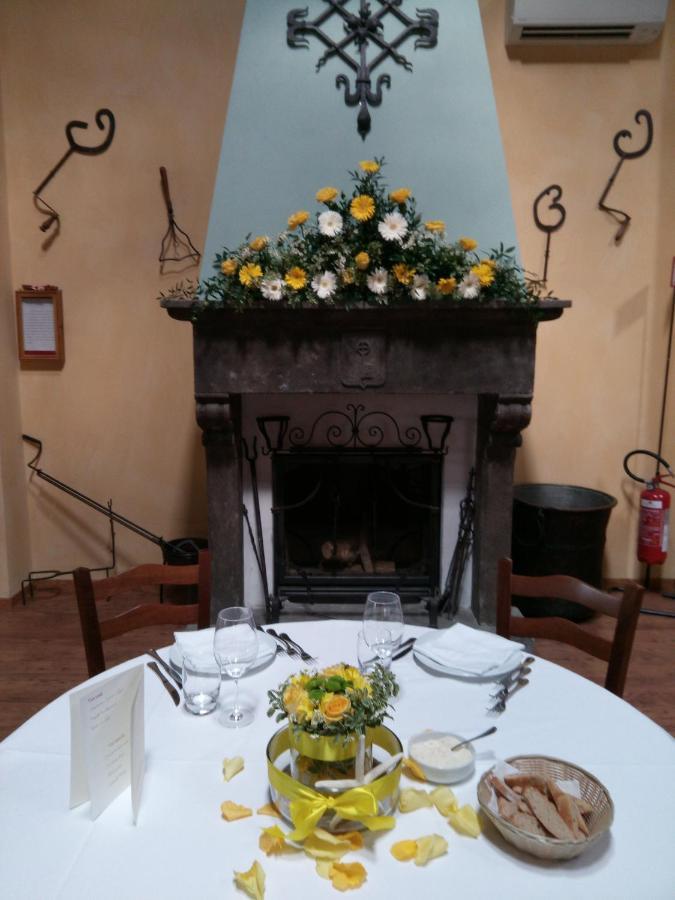Agriturismo Corte Dei Landi Cade Exteriér fotografie